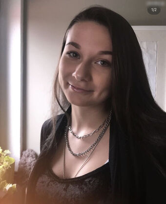 Mrs_Emmax Meztelen Kiszivárgások OnlyFans Fotó 1