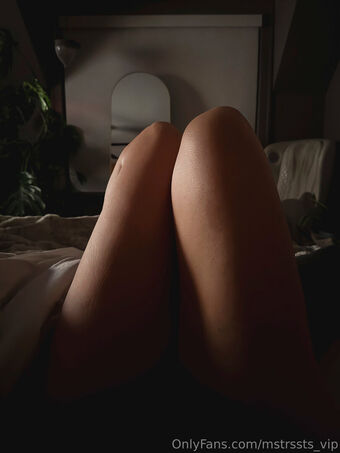 mstrssts_VIP