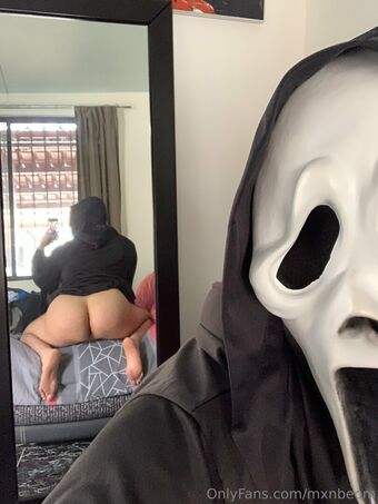 mxnbeom Meztelen Kiszivárgások OnlyFans Fotó 6