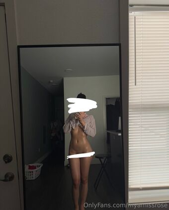 myamissrose Meztelen Kiszivárgások OnlyFans Fotó 6