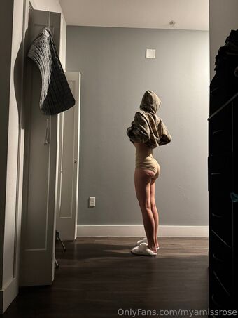 myamissrose Meztelen Kiszivárgások OnlyFans Fotó 7