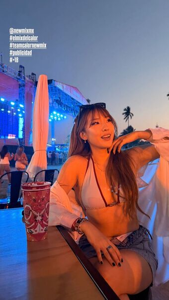 Narabask Meztelen Kiszivárgások OnlyFans Fotó 25
