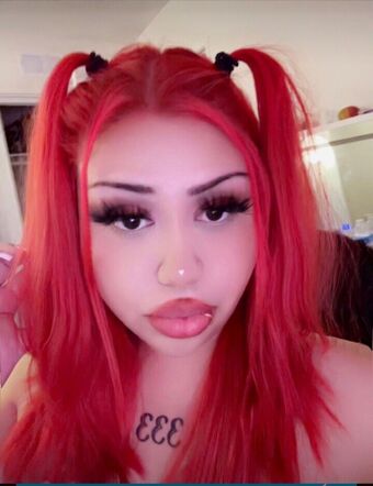 nellietheplug Meztelen Kiszivárgások OnlyFans Fotó 1