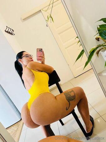 nellycatxox Meztelen Kiszivárgások OnlyFans Fotó 16