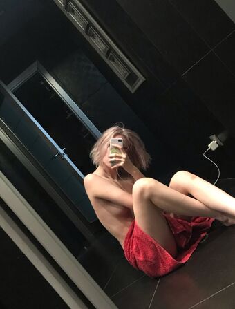 Newfaceinhell Meztelen Kiszivárgások OnlyFans Fotó 2