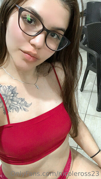 nicoleross23