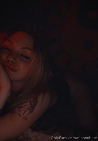 ninaxoblue