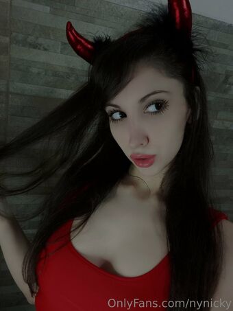 nynicky Meztelen Kiszivárgások OnlyFans Fotó 12
