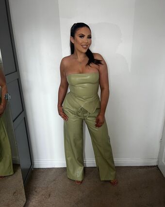 Olivia Paige Cooke Meztelen Kiszivárgások OnlyFans Fotó 30