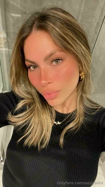 omalia Meztelen Kiszivárgások OnlyFans Fotó 4