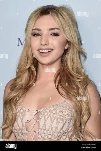 peytonlist Meztelen Kiszivárgások OnlyFans Fotó 15