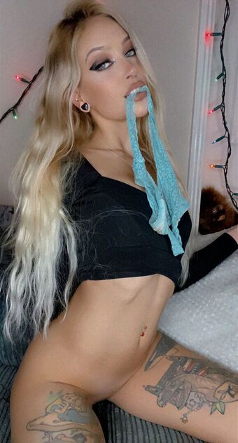 Phirose Meztelen Kiszivárgások OnlyFans Fotó 11