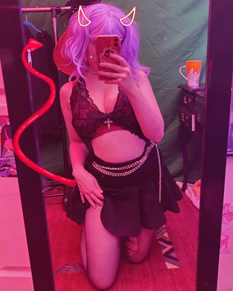 pinkharm Meztelen Kiszivárgások OnlyFans Fotó 20