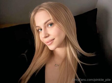 pinkiie_piie Meztelen Kiszivárgások OnlyFans Fotó 72