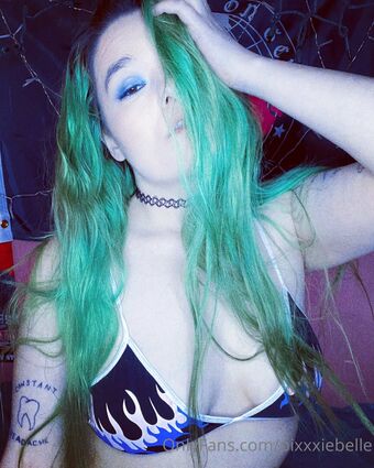 pixxxiebelle