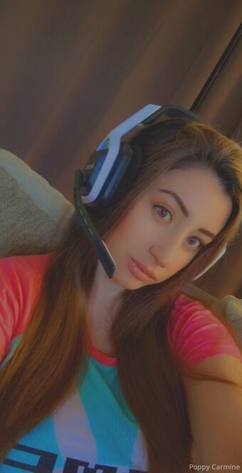 poppycarminexxx