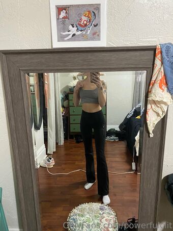 powerfulclit Meztelen Kiszivárgások OnlyFans Fotó 18