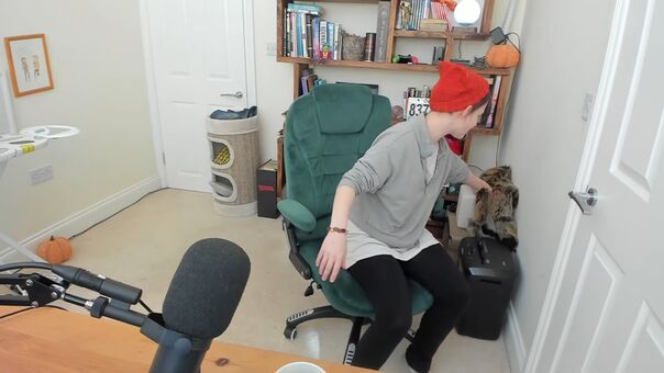 presshearttocontinue