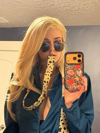 prototype.fox Meztelen Kiszivárgások OnlyFans Fotó 25