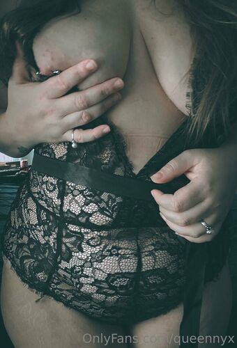 queennyx
