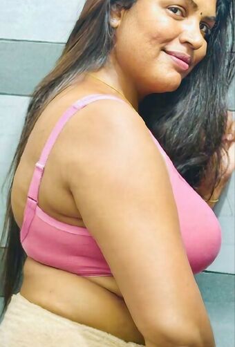 reshmarechu Meztelen Kiszivárgások OnlyFans Fotó 3
