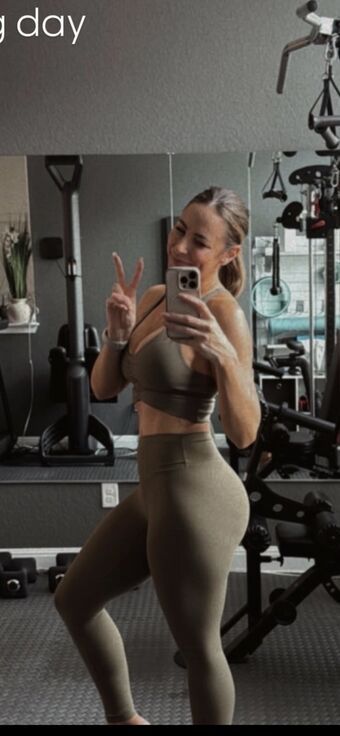 Robyn Fields Meztelen Kiszivárgások OnlyFans Fotó 20