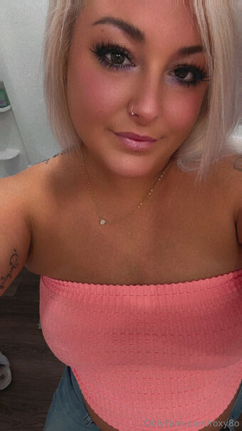roxy8o Meztelen Kiszivárgások OnlyFans Fotó 5