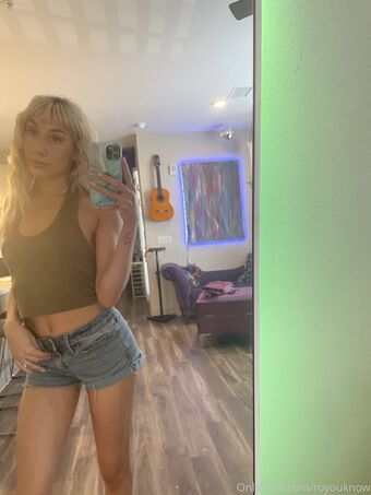 royouknow Meztelen Kiszivárgások OnlyFans Fotó 5