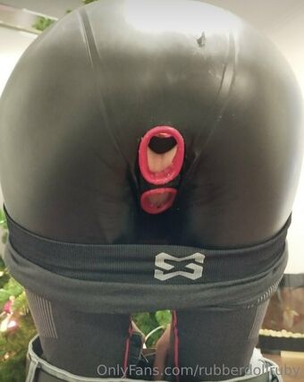 rubberdollruby Meztelen Kiszivárgások OnlyFans Fotó 15