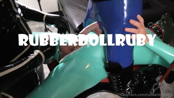 rubberdollruby Meztelen Kiszivárgások OnlyFans Fotó 20