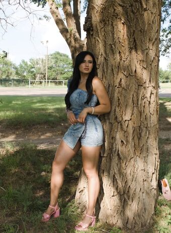 rubybanfit Meztelen Kiszivárgások OnlyFans Fotó 34