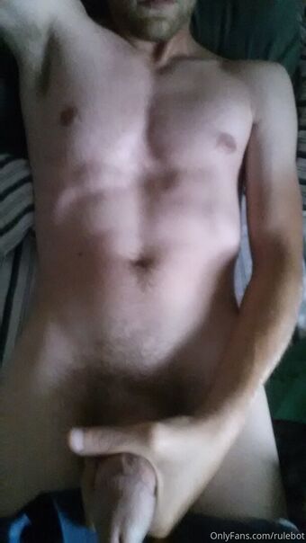 rulebot Meztelen Kiszivárgások OnlyFans Fotó 9