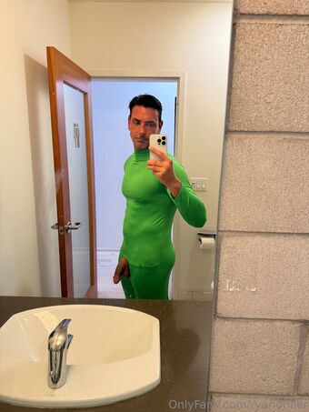 ryandriller Meztelen Kiszivárgások OnlyFans Fotó 8