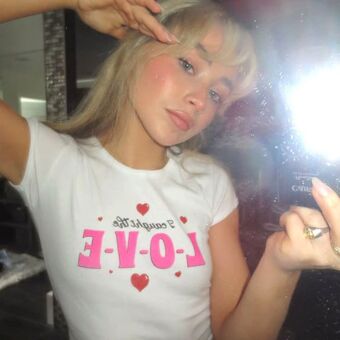 Sabrina-carpenter