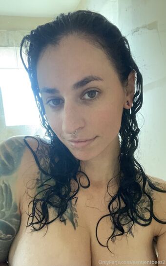 sentientbees2 Meztelen Kiszivárgások OnlyFans Fotó 9