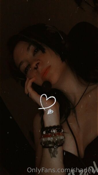 shadely Meztelen Kiszivárgások OnlyFans Fotó 14