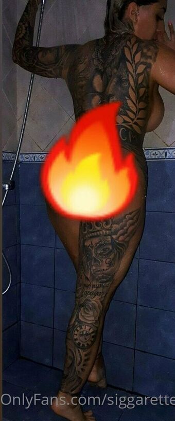 siggarette Meztelen Kiszivárgások OnlyFans Fotó 22