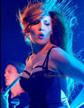 Simone Simons