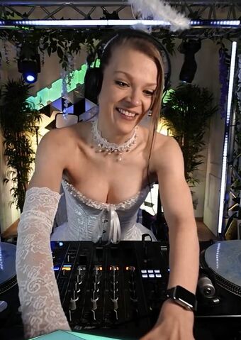 Sintica Meztelen Kiszivárgások OnlyFans Fotó 69