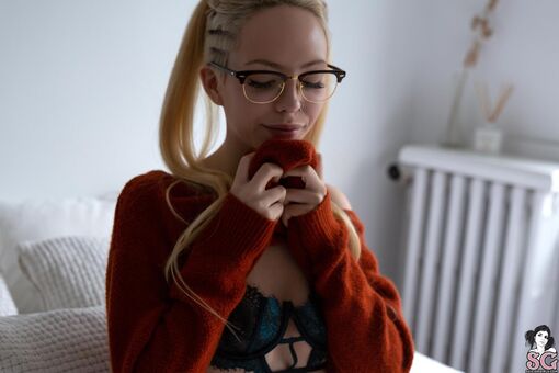 slust Meztelen Kiszivárgások OnlyFans Fotó 3