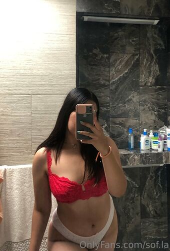 sof.la Meztelen Kiszivárgások OnlyFans Fotó 4