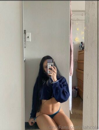 Sofia Cola Meztelen Kiszivárgások OnlyFans Fotó 2