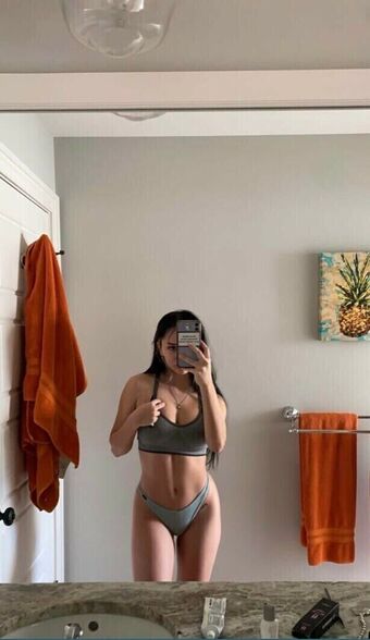 Sofia Cola Meztelen Kiszivárgások OnlyFans Fotó 6