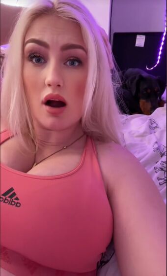 Sofia White Meztelen Kiszivárgások OnlyFans Fotó 2