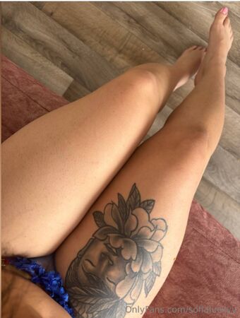 sofialuckyy Meztelen Kiszivárgások OnlyFans Fotó 9