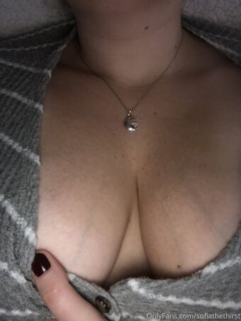 sofiathethirst Meztelen Kiszivárgások OnlyFans Fotó 15