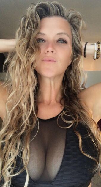 sonnirae Meztelen Kiszivárgások OnlyFans Fotó 10