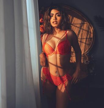Sonrayss Meztelen Kiszivárgások OnlyFans Fotó 4