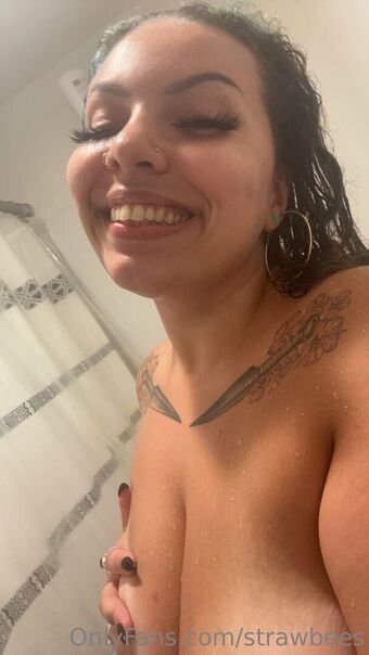 strawbees Meztelen Kiszivárgások OnlyFans Fotó 11