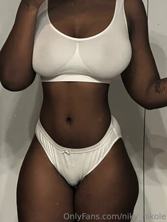 Studyniky Meztelen Kiszivárgások OnlyFans Fotó 4